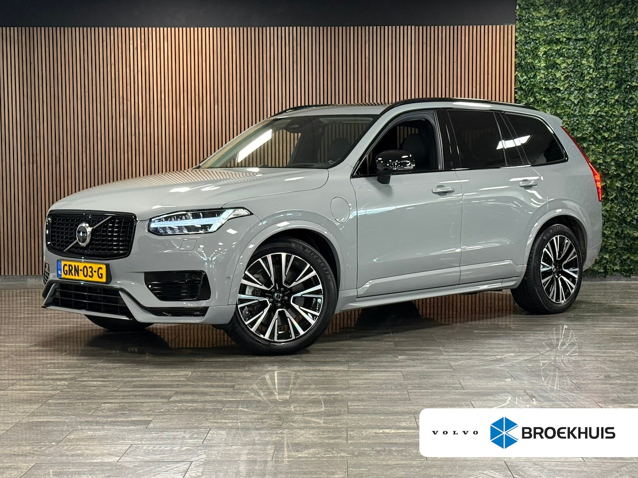 Volvo XC90 - T8 AWD Recharge Ultra Dark | Vol! | Bowers & Wilkins | Luchtvering | Stoelventilatie | Tre - AutoWereld.nl