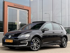 Volkswagen Golf - 1.4 TSI GTE | Leder | Pano | Apple Carplay | Achteruitrijcamera |
