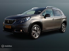 Peugeot 2008 - 1.2 110 PK Turbo GT-line, Donker glas, Pdc voor + achter + camera, Cruise, Clima, Navi, Ap
