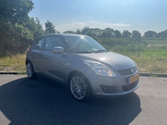 Suzuki Swift - 1.2 Exclusive BJ 2011 AIRCO ZEER GOED ONDERHOUDEN