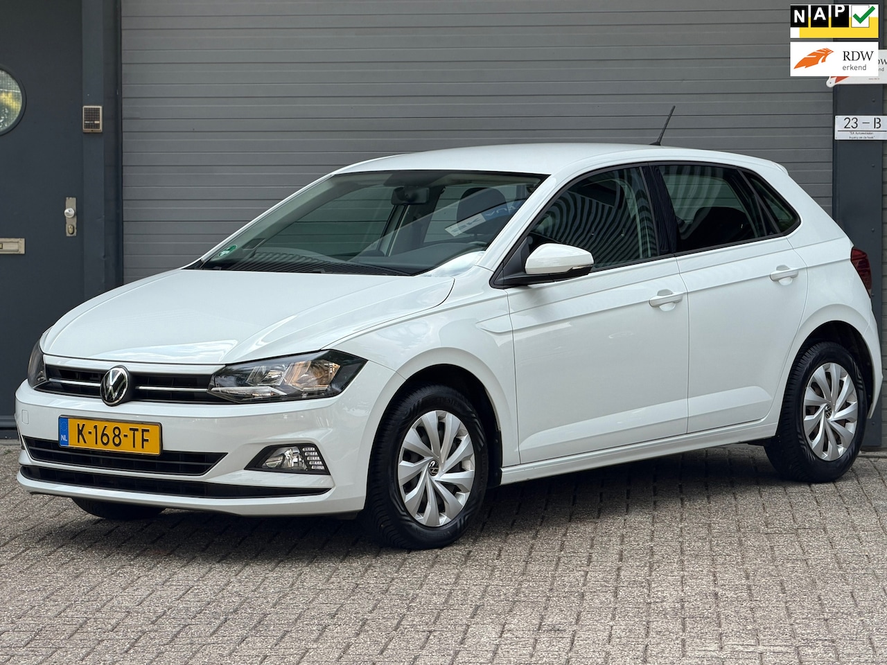 Volkswagen Polo - 1.0 TSI Comfortline 1.0 TSI Comfortline, 1ste eigenaar, 12 maanden garantie, VW Dealer onderhouden - AutoWereld.nl