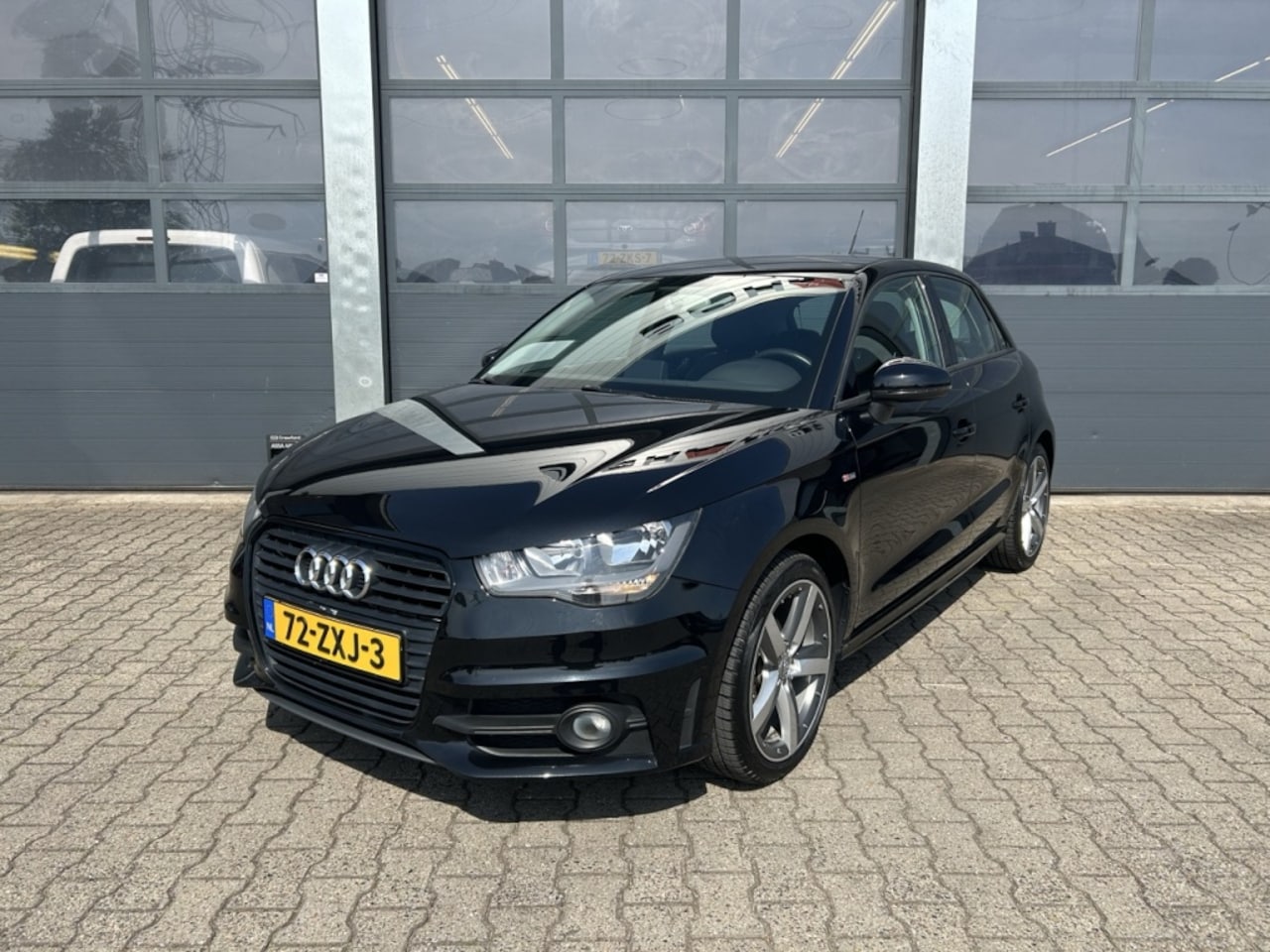 Audi A1 - 1.2 TFSI Admired 1.2 TFSI 86pk Admired - AutoWereld.nl