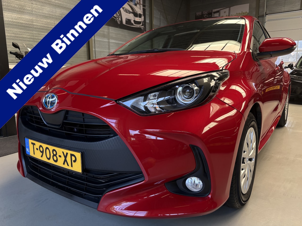 Toyota Yaris - 1.5 Hybrid Active Camera, Adaptc. Cruise, Carplay Navi - AutoWereld.nl