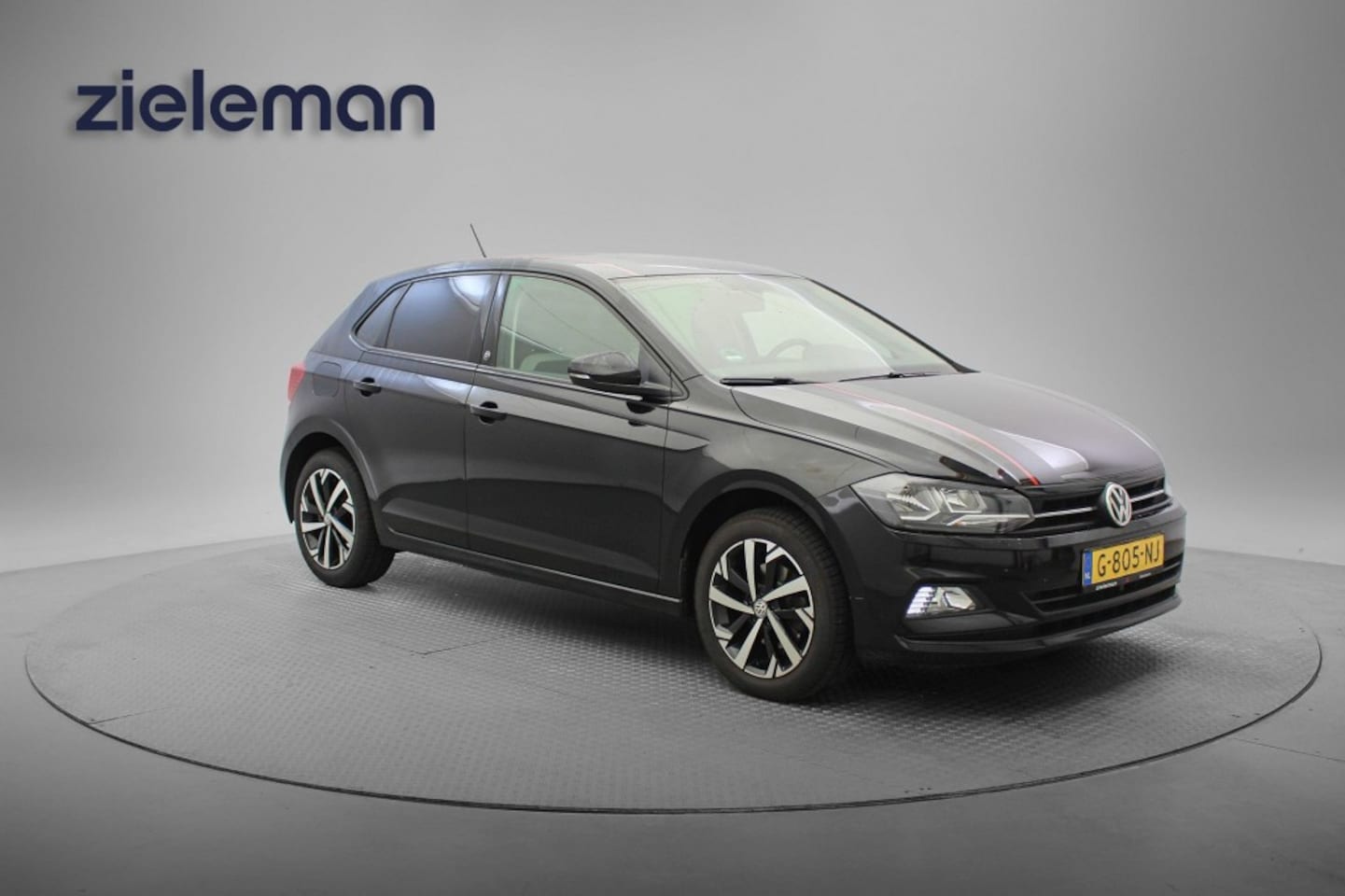 Volkswagen Polo - 1.0 TSI Beats - Carplay, Adapt. Cruise, Clima - AutoWereld.nl