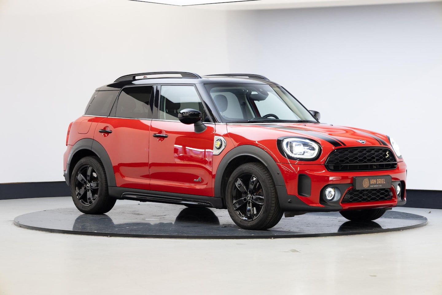 MINI Countryman - 1.5 Cooper S E ALL4 | Panoramadak | - AutoWereld.nl