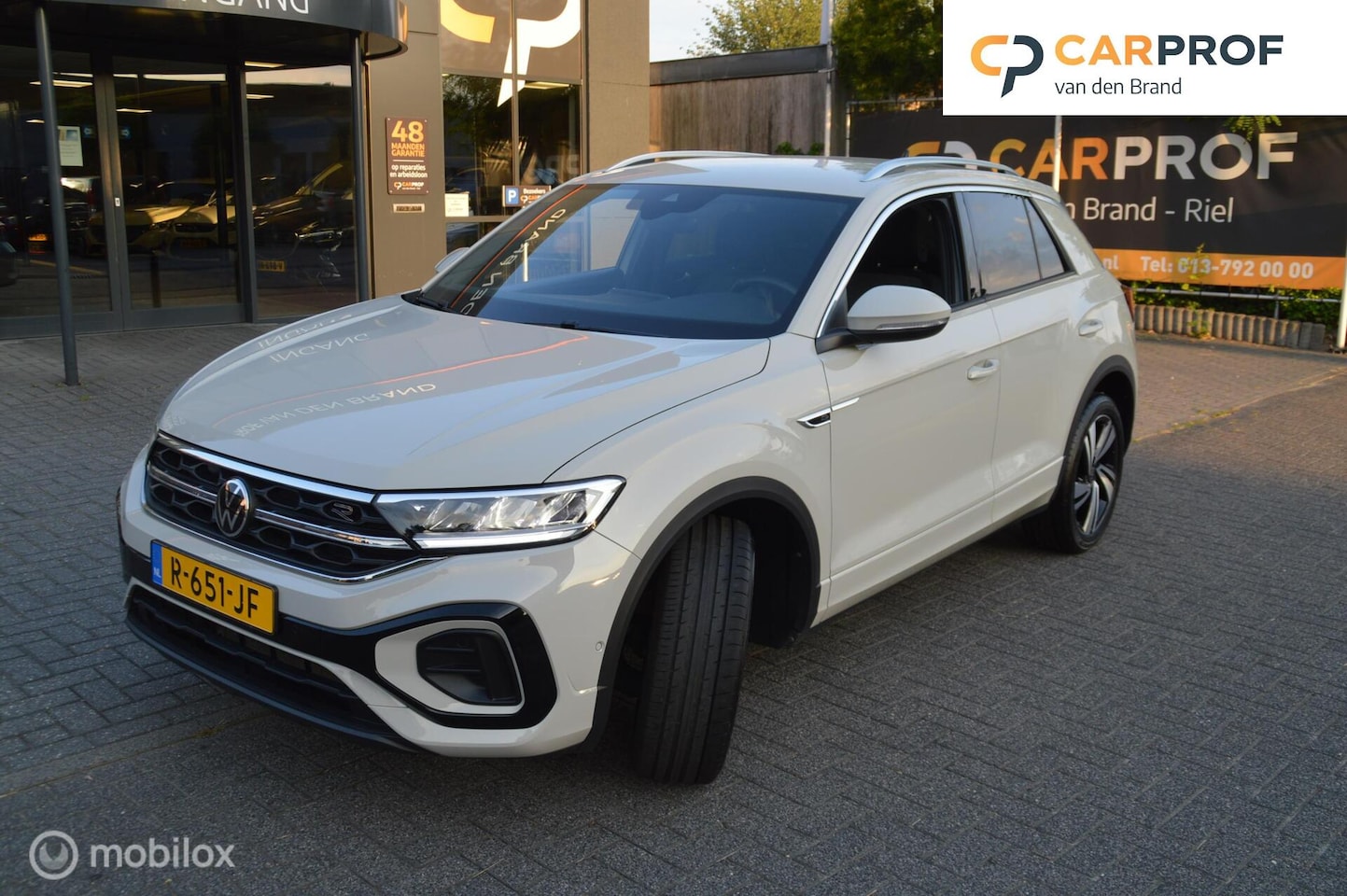 Volkswagen T-Roc - 1.5 TSI R-Line 1.5 TSI R-Line - AutoWereld.nl