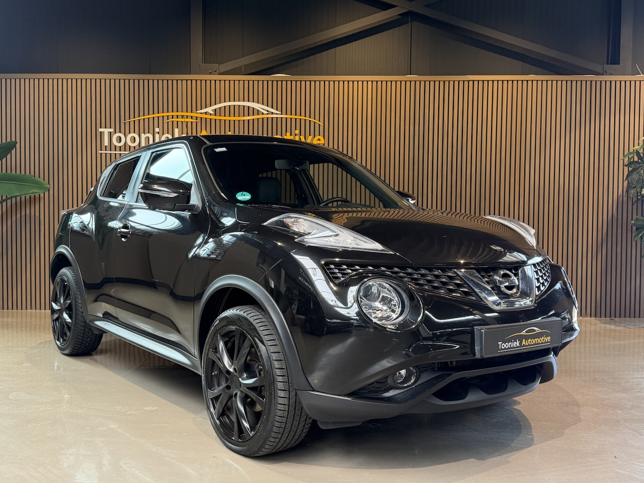 Nissan Juke - 1.2 DIG-T S/S Tekna Stoelverwarming | Cruise/Climate Control | Navigatie - AutoWereld.nl