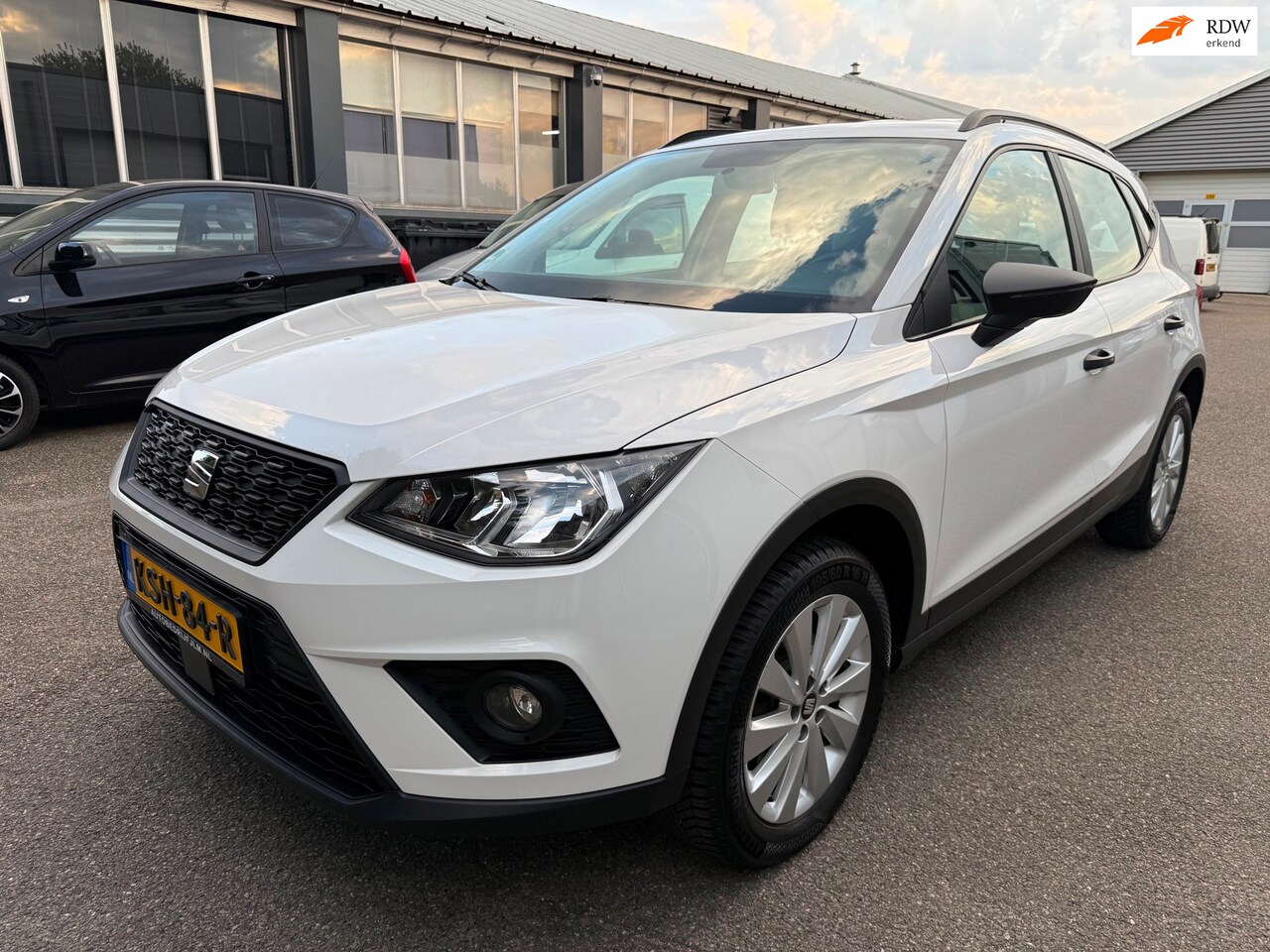 SEAT Arona - 1.0 TSI Style Launch Edition 2018 Eerste eigenaar Apple Carpla - AutoWereld.nl