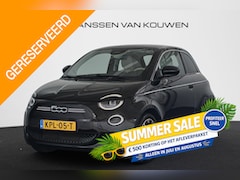 Fiat 500e - La Prima 42 kWh Pano Leder Stoelverwarming Camera Apple CarPlay