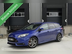 Ford Focus Wagon - 2.0 250PK ST-2 NAP Super Netjes