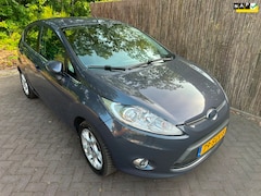 Ford Fiesta - 1.25 Titanium 5-Drs AIRCO/CRUISE/PDC/1STE EIGENAAR