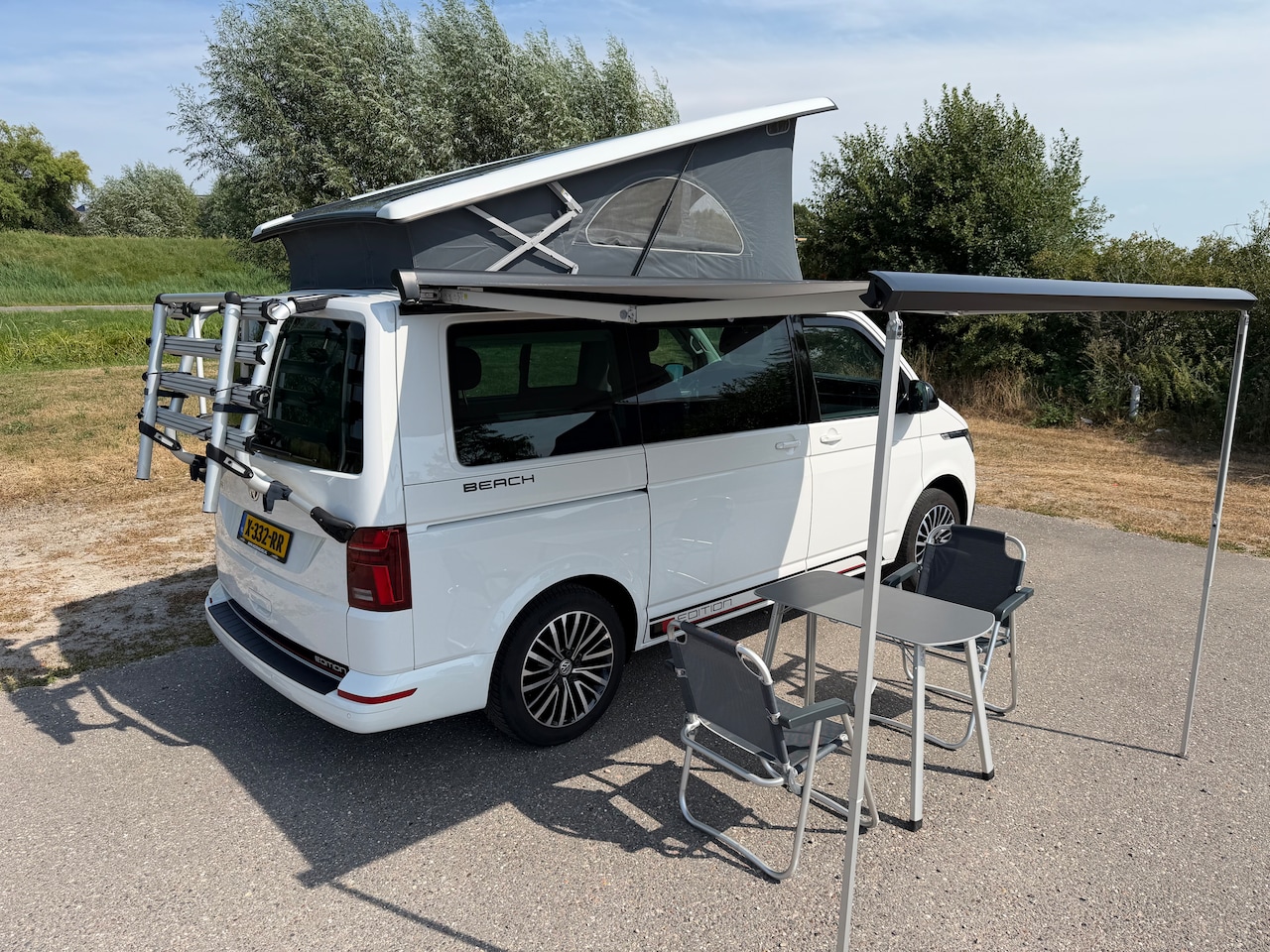 Volkswagen Transporter California - Beach Edition DSG (Ocean Coast Multivan) - AutoWereld.nl