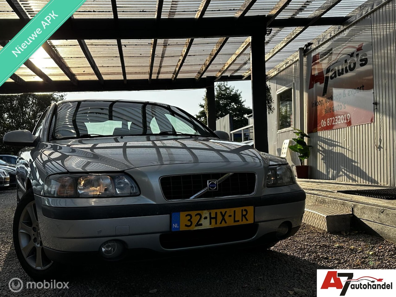 Volvo S60 - 2.4 Edition Nieuwe APK//Automaat//Airco - AutoWereld.nl