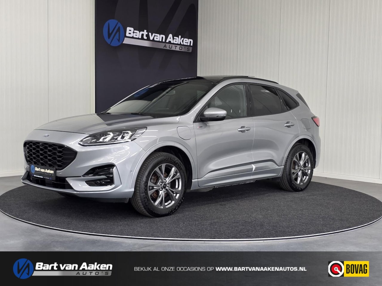 Ford Kuga - 2.5 PHEV ST-Line X Panorama ACC Keyless Elektr. Achterklep en Trekhaak - AutoWereld.nl