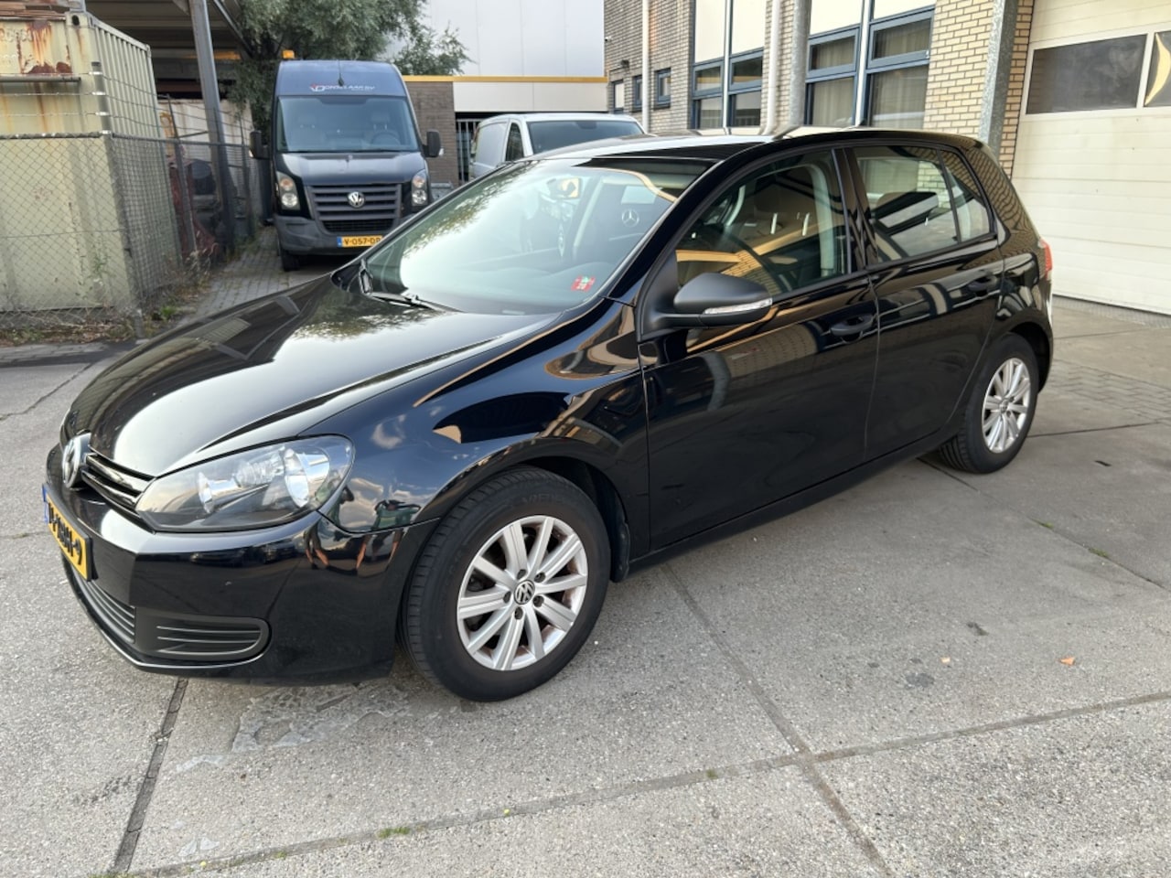 Volkswagen Golf - 1.2 TSI Tr. Ed.BlueM - AutoWereld.nl