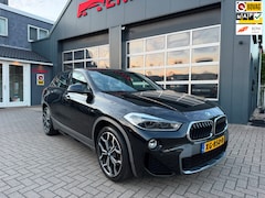 BMW X2 - SDrive18i High Executive M-Sport / Head-Up / Cruise / Leder