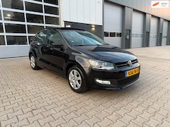 Volkswagen Polo - 1.2 Panoramadak Led CarPlay Parksensoren Clima Full Options