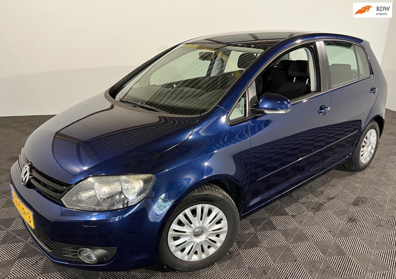 Volkswagen Golf Plus - 1.4 TSI Trendline AIRCO CRUISE TREKHAAK 2 X SLEUTELS - AutoWereld.nl