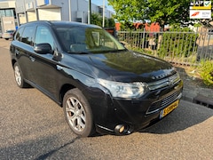 Mitsubishi Outlander - 2.0 PHEV Instyle ACCU NOT GOOD