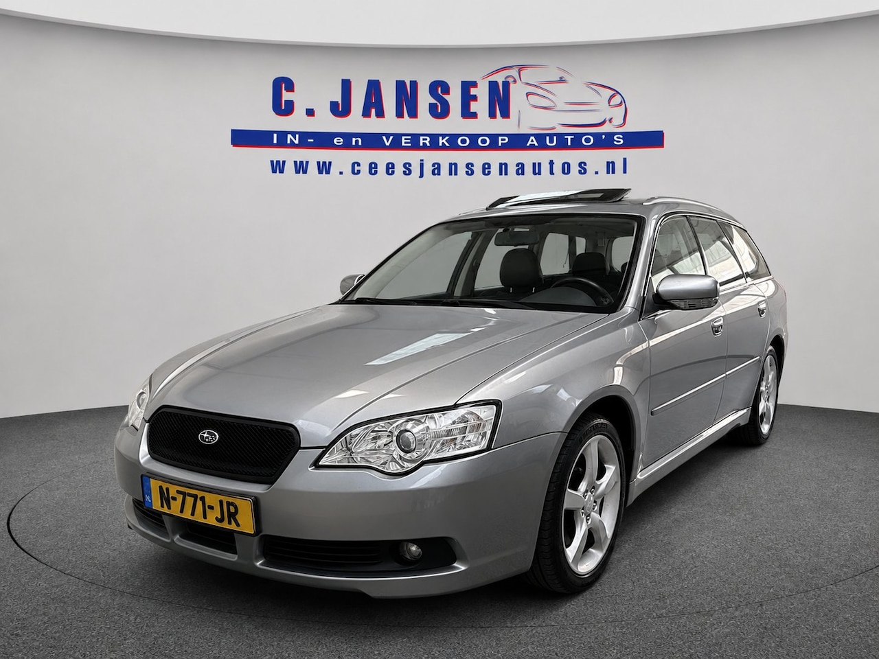 Subaru Legacy Touring Wagon - 3.0R Executive Automaat! 4x4! Trekhaak | Cruise control | Electronic climate controle | El - AutoWereld.nl