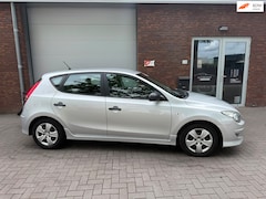 Hyundai i30 - 1.4i i-Drive|AIRCO|NIEUWE APK|LEUKE AUTO