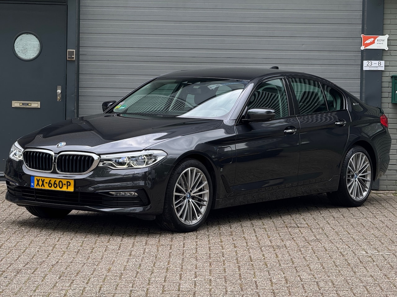 BMW 5-serie - 530e iPerformance High Executive 530e iPerformance High Executive - AutoWereld.nl