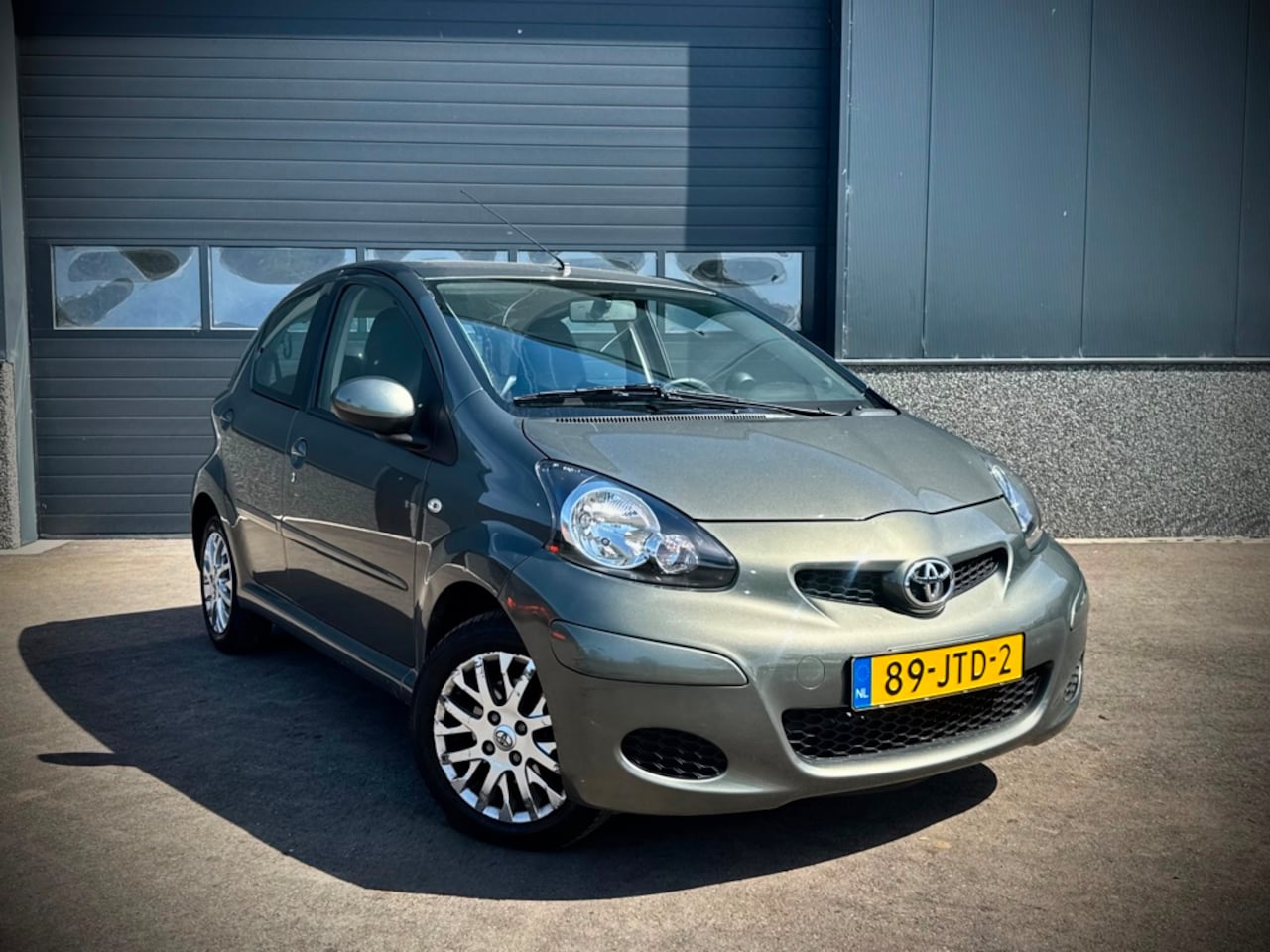 Toyota Aygo - 1.0-12V #1ste Eigenaar, Weinig km’s - AutoWereld.nl