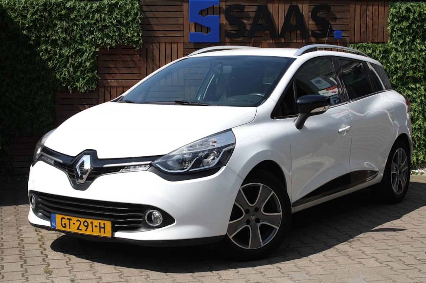 Renault Clio - 0.9 TCe NightenDay / NAP / Cruise / Airco - AutoWereld.nl