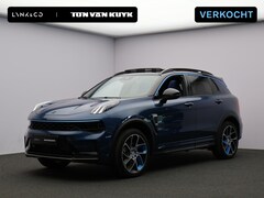 Lynk & Co 01 - 1.5 / Carplay / Camera / Adaptive Cruise / Panoramadak / Dodehoekdetectie / Stoelverwarmin