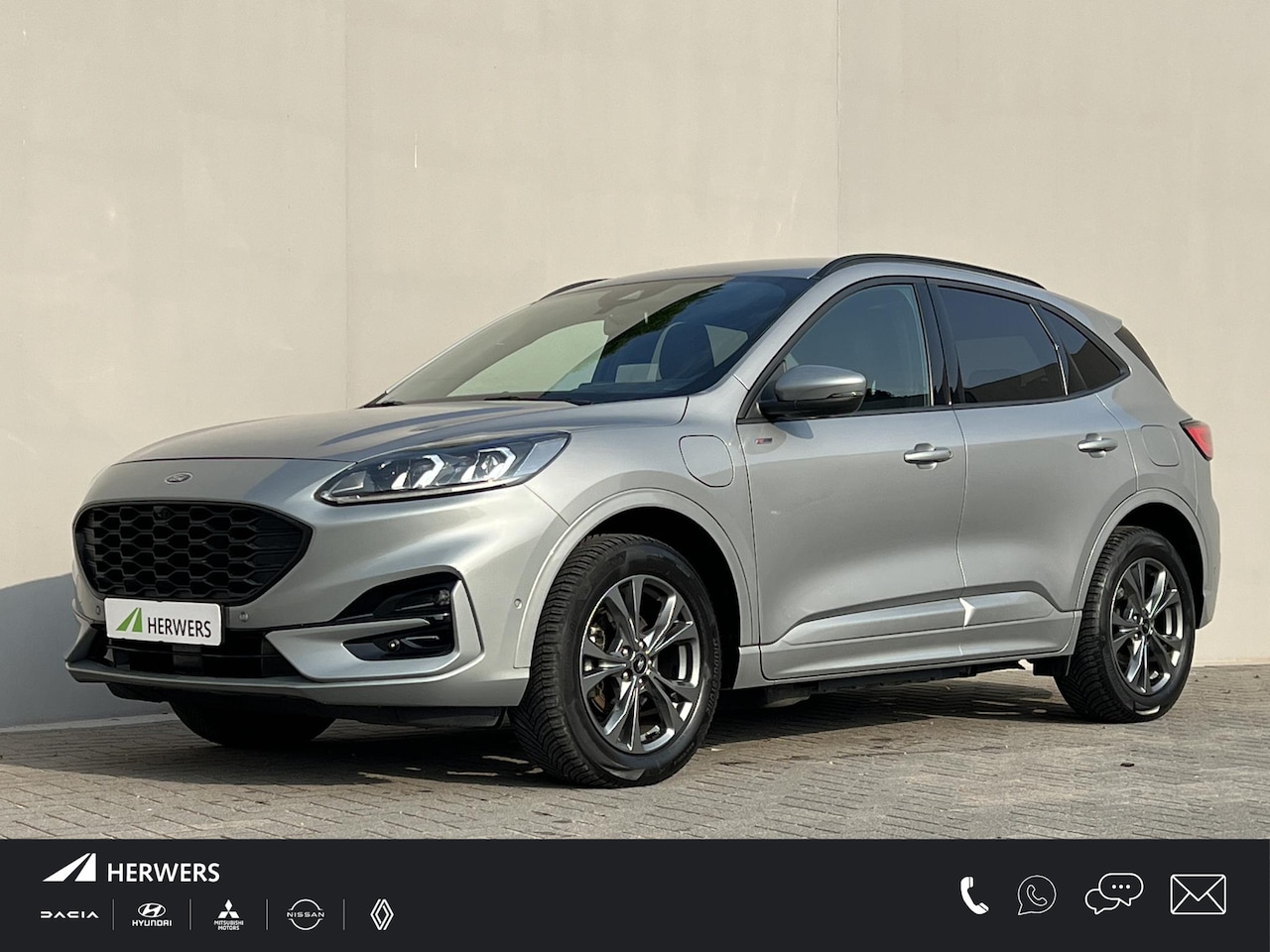 Ford Kuga - 2.5 PHEV ST-Line / Dealer onderhouden / 1.500 kg trekgewicht / Navigatie / Stuur-, stoel- - AutoWereld.nl