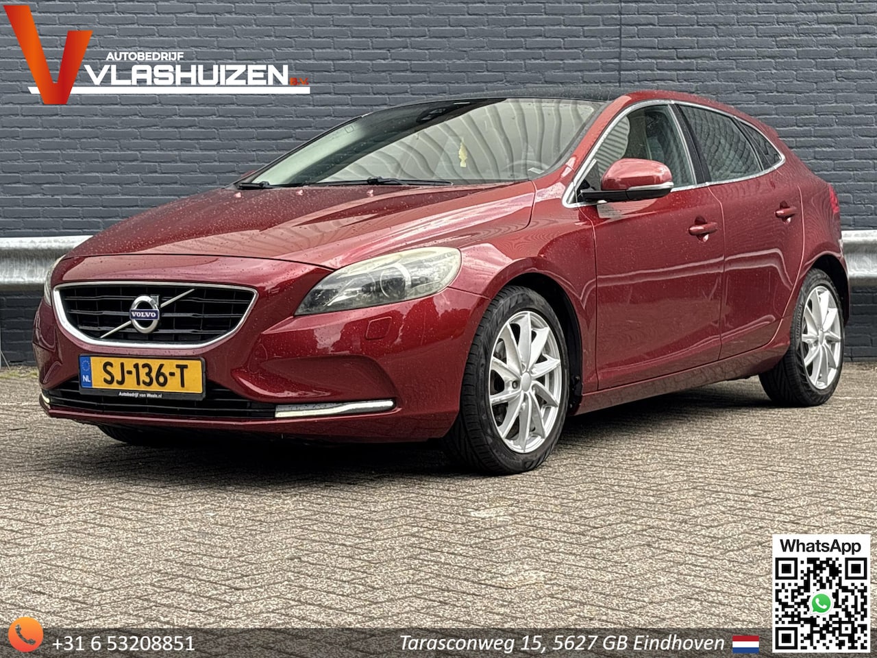 Volvo V40 - 1.6 D2 Summum | Pano | Leder | Climate | Cruise | Navi | PDC | APK 05-2027 | - AutoWereld.nl