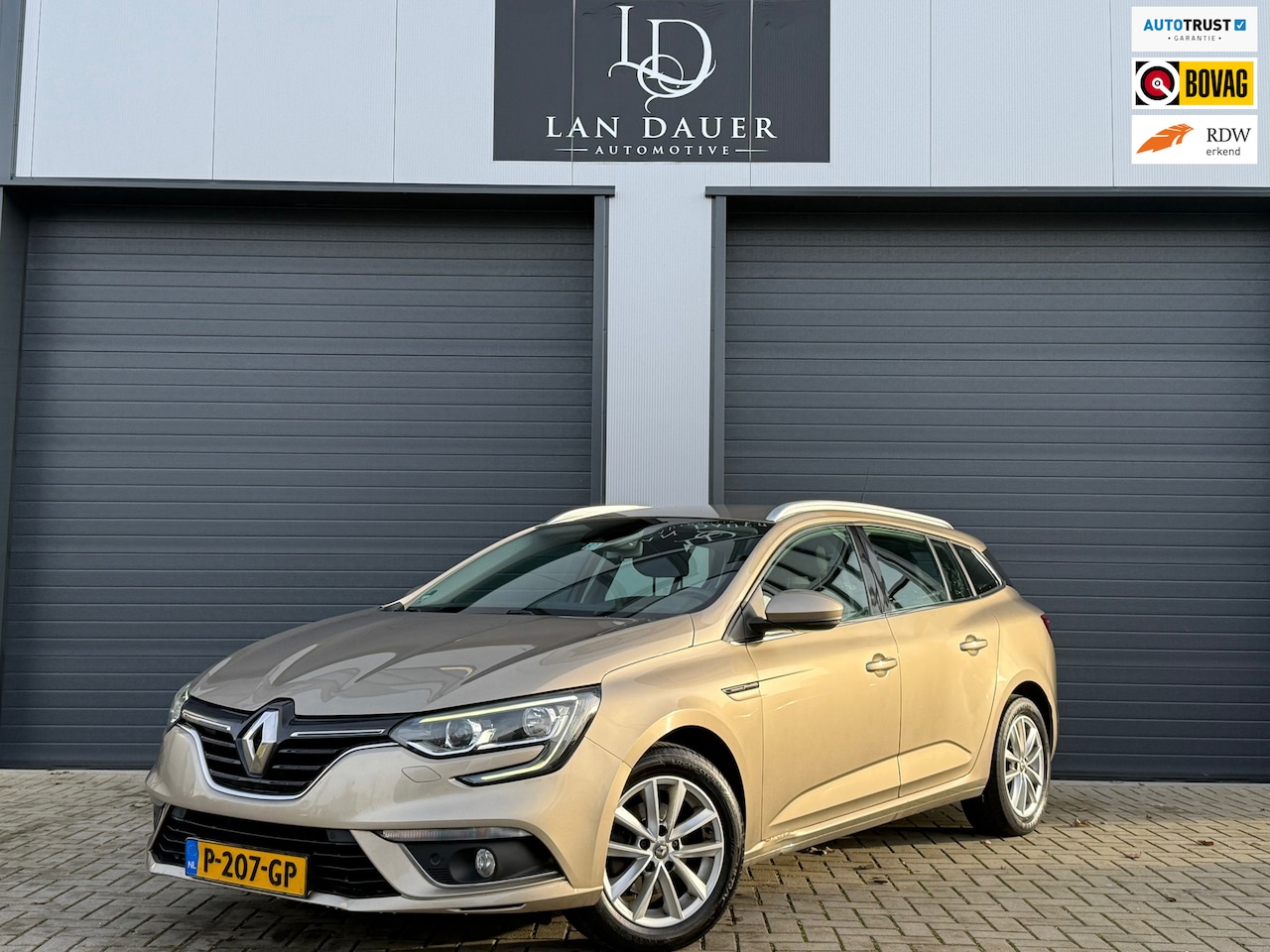 Renault Mégane Estate - 1.3 TCe Limited / 2019 / 140 pk - AutoWereld.nl