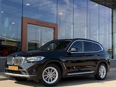 BMW X3 - xDrive30e | Stoelverwarming | Achteruitrijcamera | Trekhaak | Cruise | Apple Carplay / And