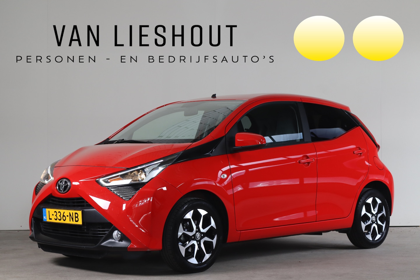 Toyota Aygo - 1.0 VVT-i x-joy - NL- Auto!! Apple I Camera I Climate - AutoWereld.nl