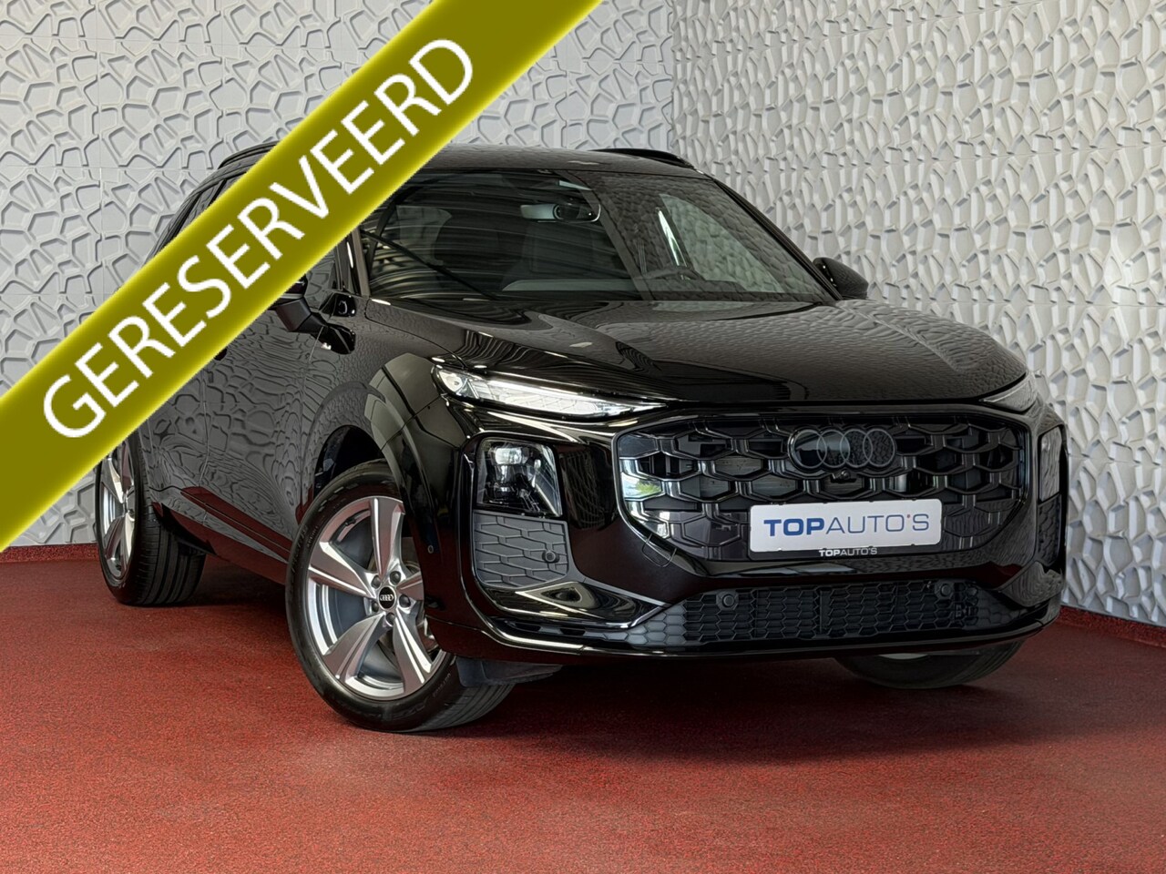 Audi Q3 - 35 TFSI S-EDITION MILD HYBRID ZONDER STEKKER AUDI.TREKHAAK LEER PANO SCHUIFDAK ELEK.KLEP - AutoWereld.nl