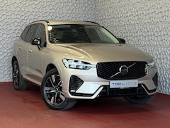 Volvo XC60 - 2.0 T8 455PK AWD ULTRA DARK NIEUWE AUTO ELEK.TREKHAAK HARMAN KARDON HEADUP 360.CAM STOEL/S