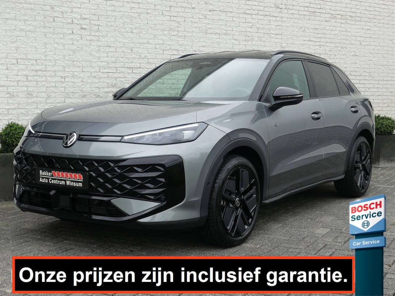 Volkswagen T-Roc - 1.5 eTSI R-LINE BLACK STYLE 150PK DSG CAMERA/ELEK.A-KLEP/ADAP.CRUISE/STOEL+STUURVERW. - AutoWereld.nl