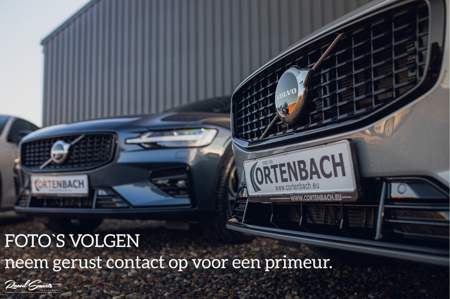Volvo XC60 - 2.0 T8 Plug-in hybrid AWD R-Design | Luchtvering | Zwenkbare trekhaak | Panorama dak | Mem - AutoWereld.nl