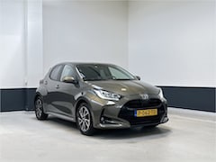 Toyota Yaris - 1.5 Hybrid Dynamic | Apple Carplay/ Android auto | Navigatie | Camera | NL | 1 Eig |