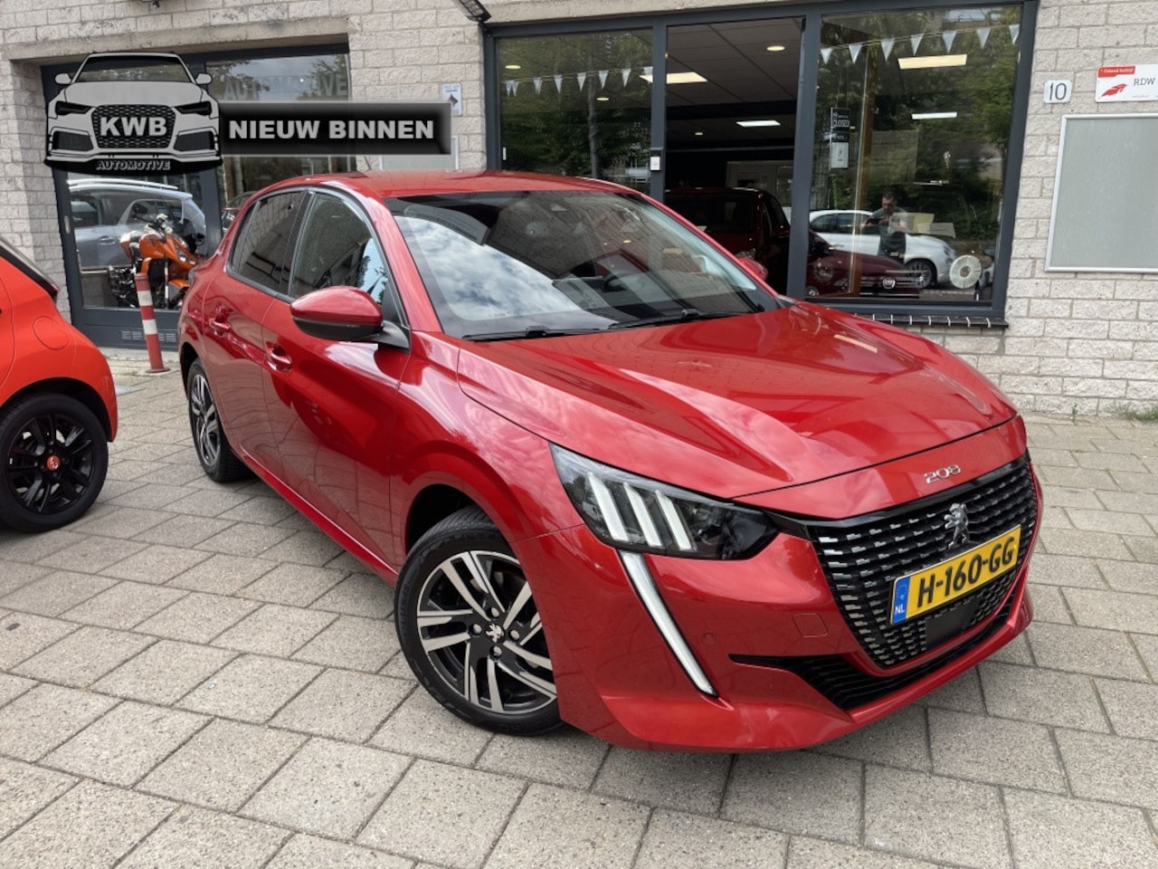 Peugeot 208 - 1.2 PureTech Allure 5Drs Led Distri VV NAP - AutoWereld.nl
