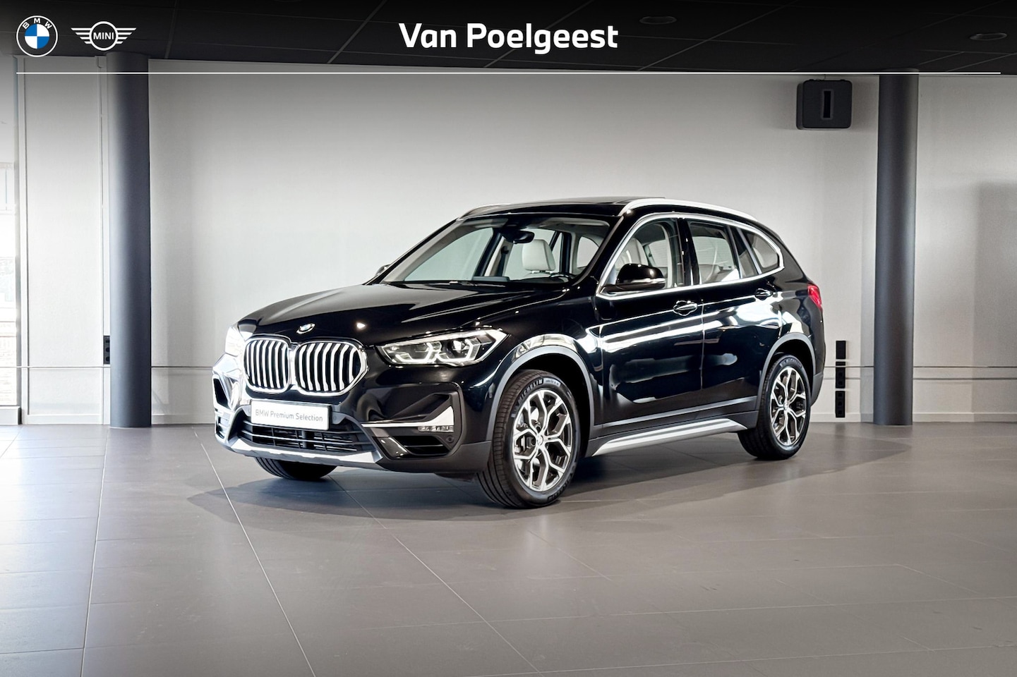 BMW X1 - sDrive20i Business Edition Plus | X-Line | Glazen Panoramadak | Stoelverwarming | Head-Up - AutoWereld.nl