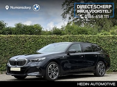 BMW 5-serie Touring - 520i | M-Sport | Panorama | Elek. Trekhaak | Harman/Kardon | Driv. Ass. Plus | 4x Stoelver