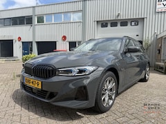 BMW 3-serie Touring - 320e | Facelift | Trekhaak Automatisch | Adaptieve Cruise Control | Sportstoelen |