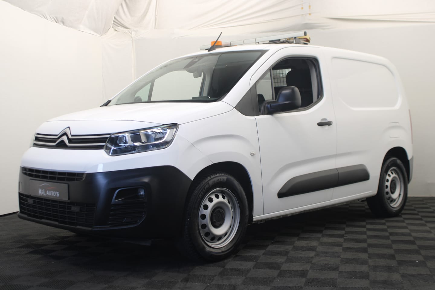 Citroën Berlingo - 1.2 PureTech Feel automaat| camera - AutoWereld.nl