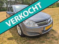 Opel Astra - 1.4 Executive ( lage kilometerstand)