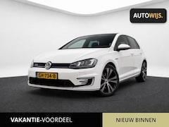 Volkswagen Golf - 1.4 TSI GTE |PANO|NL AUTO|LED|PDC|STOELVERWARM
