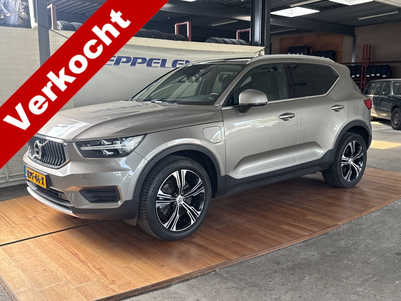 Volvo XC40 - 1.5 T4 Recharge Inscription Trekhaak - AutoWereld.nl