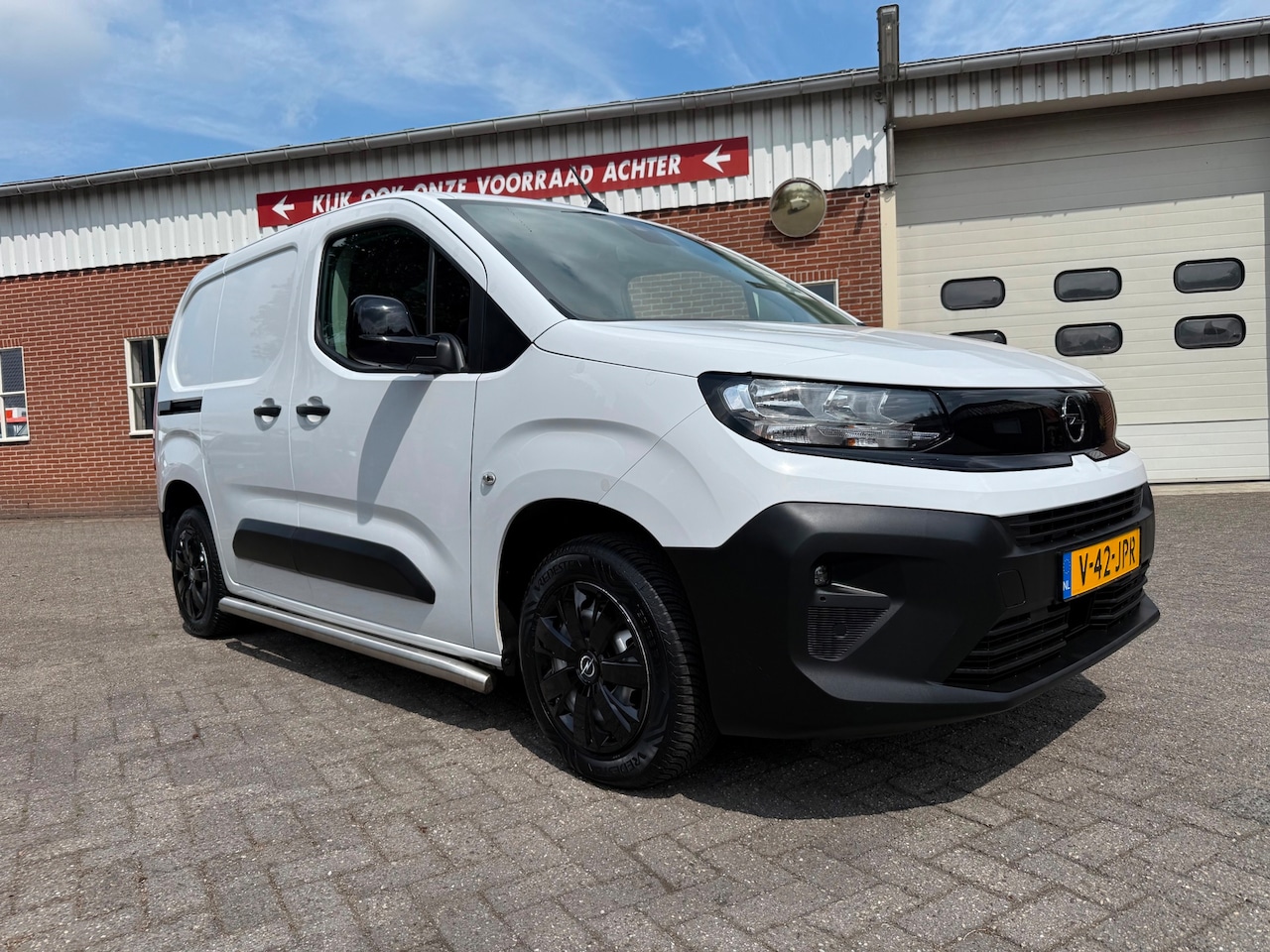 Opel Combo - 1.5 BlueHDi CarPlay BPM-vrij stuur/stoelverwarming - AutoWereld.nl