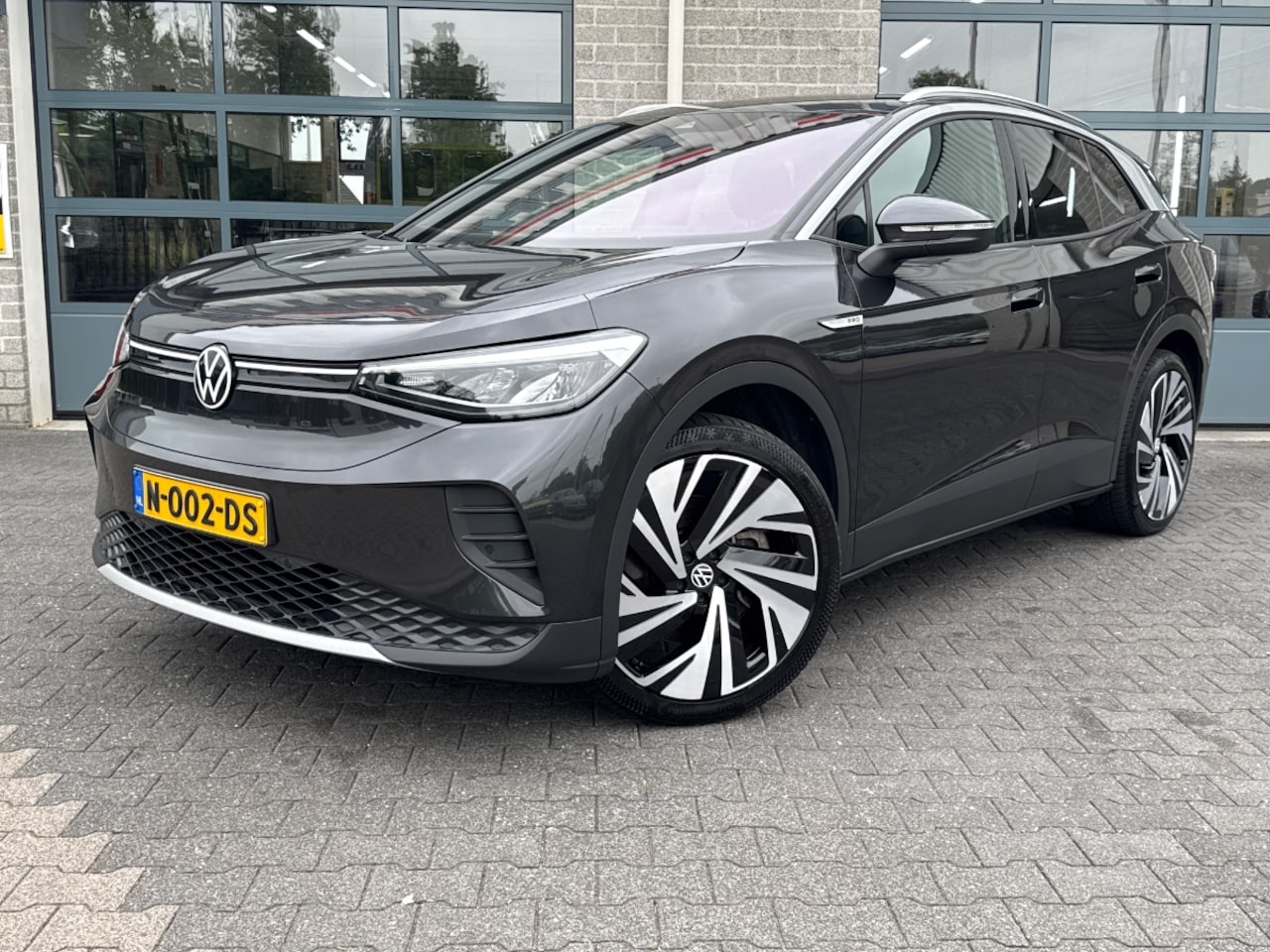 Volkswagen ID.4 - Life 77 kWh |90% SOH|CARPLAY| - AutoWereld.nl