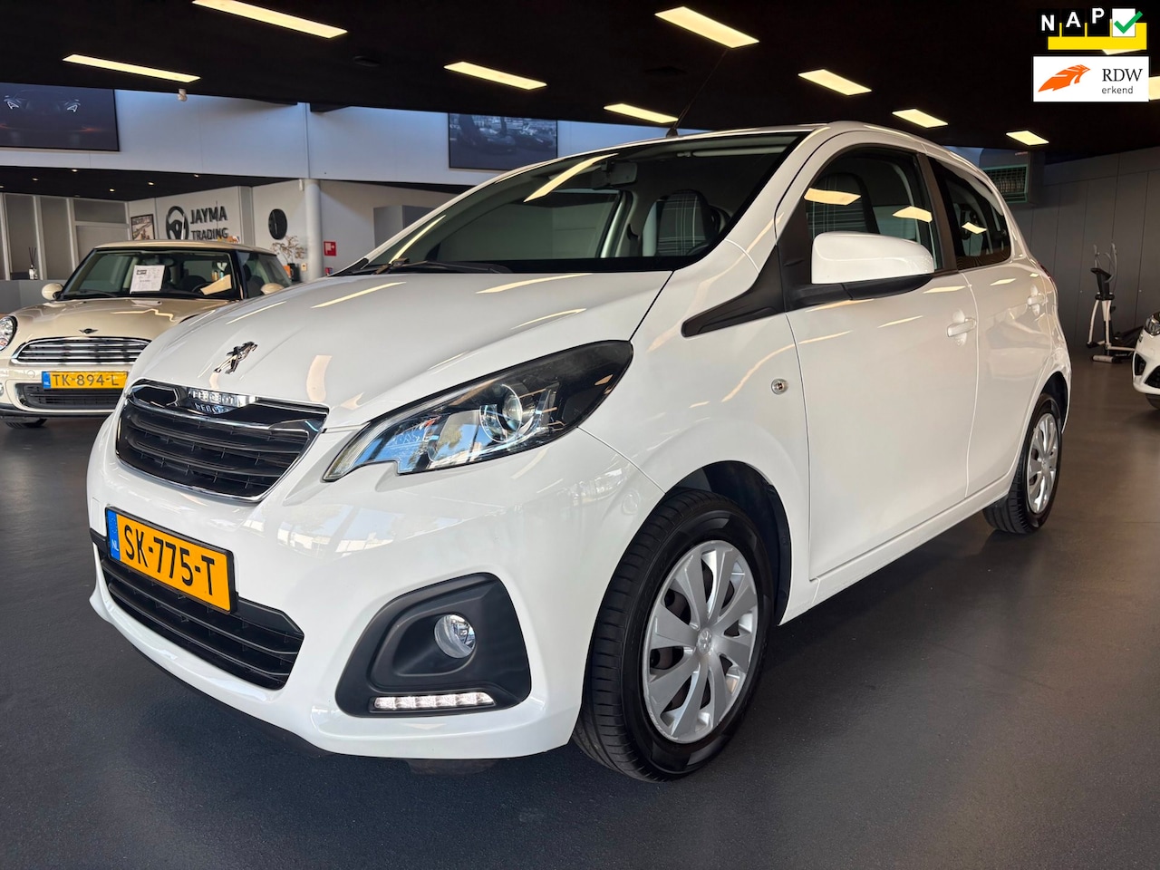 Peugeot 108 - 1.0 e-VTi Active 1.0 e-VTi Active - AutoWereld.nl